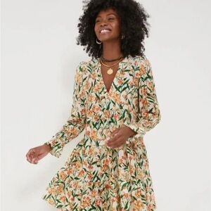 Pomander Place White Floral Split Neck Long Sleeve Tiered A-Line Kenzo Dress M